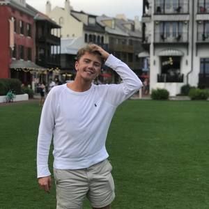 Meet your Posher, Brandon